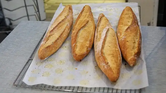 Wecken - Sauerteig Brot