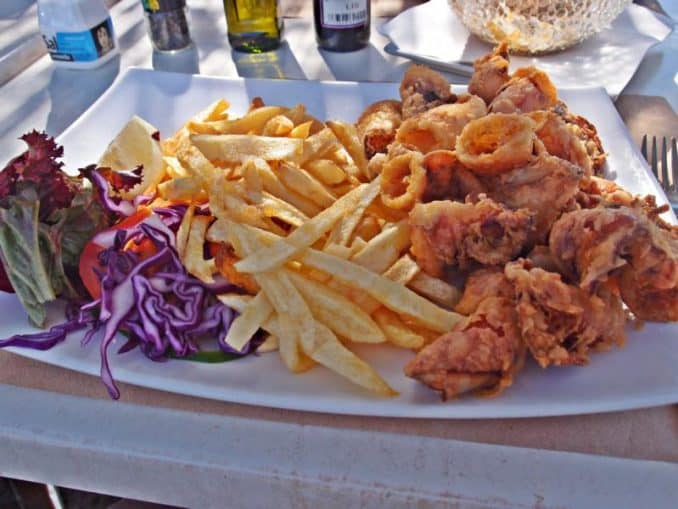 Tintenfisch - Chipirones fritos rebozados